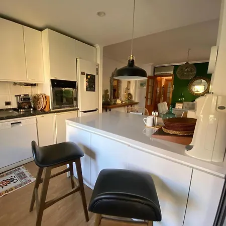 Lejlighed Unique Penthouse 3 Minutes From The Marbella