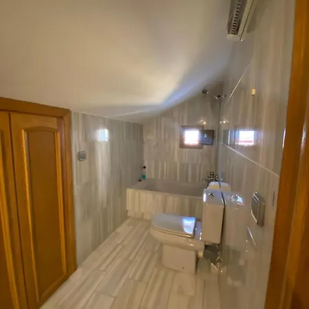 Unique Penthouse 3 Minutes From The Lejlighed *